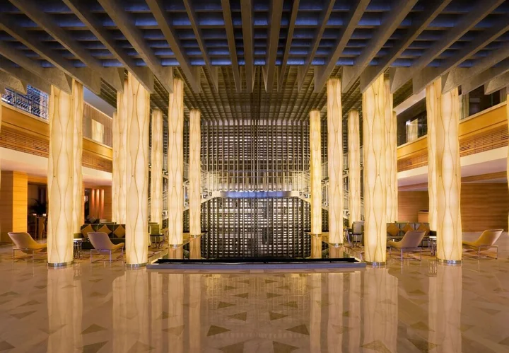 Шэньчжэнь: JW Marriott Hotel Shenzhen