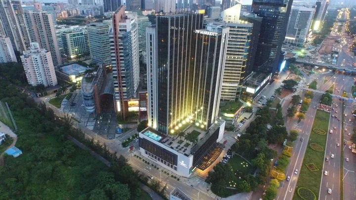 Шэньчжэнь: JW Marriott Hotel Shenzhen