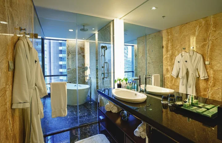 Шэньчжэнь: JW Marriott Hotel Shenzhen