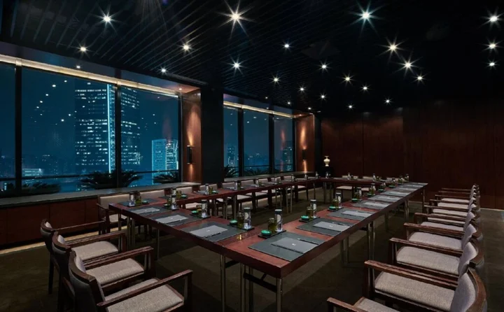 Шанхай: The PuLi Shanghai