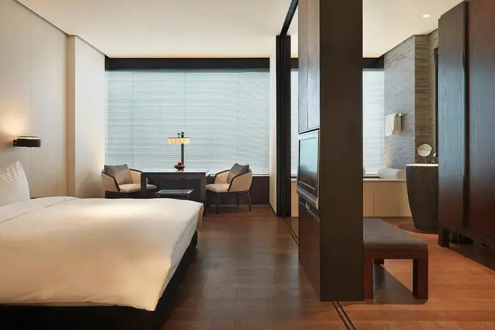Шанхай: The PuLi Shanghai