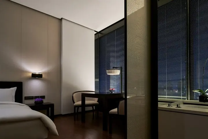 Шанхай: The PuLi Shanghai