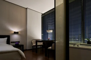 Шанхай: The PuLi Shanghai