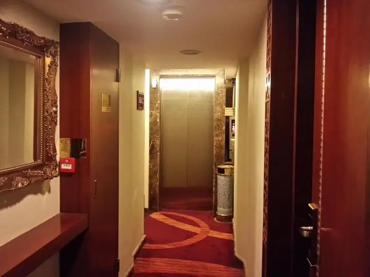 Коулун: Oriental Lander Hotel