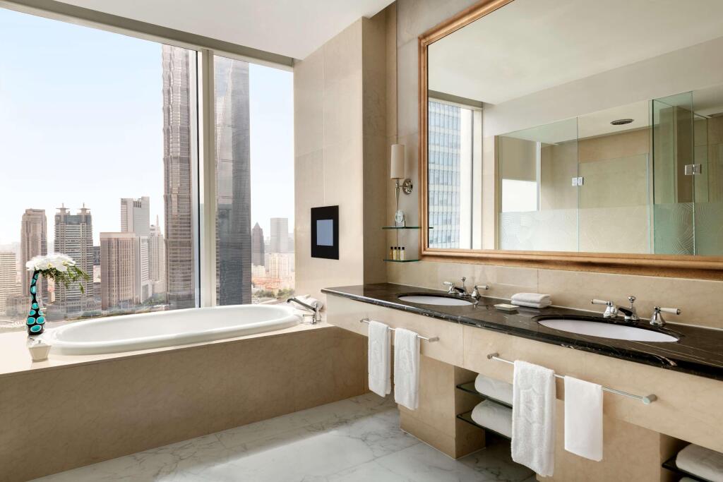 Шанхай: Pudong Shangri-La, Shanghai