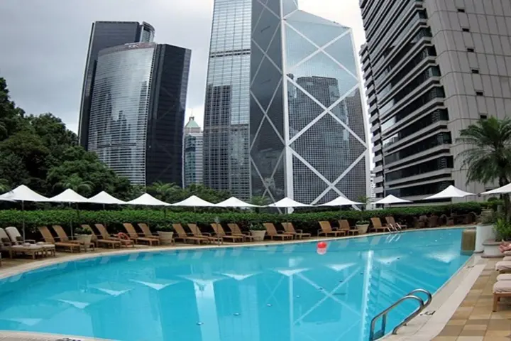 Гонконг: Island Shangri-La, Hong Kong