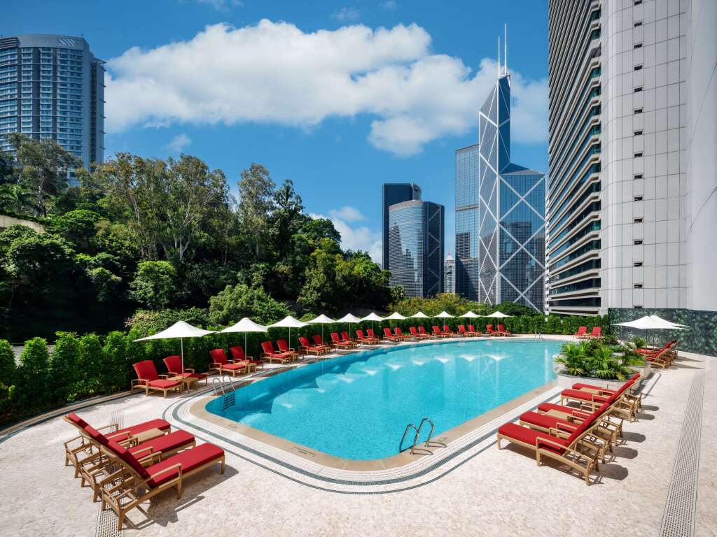 Гонконг: Island Shangri-La, Hong Kong