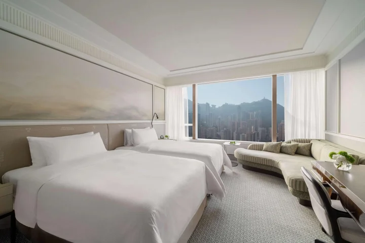 Гонконг: Island Shangri-La, Hong Kong