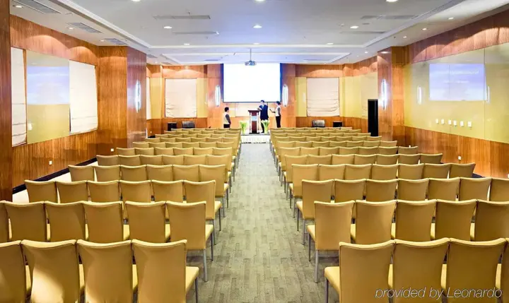 Пекин: Novotel Beijing Sanyuan