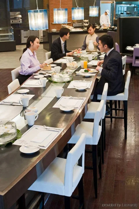 Пекин: Novotel Beijing Sanyuan