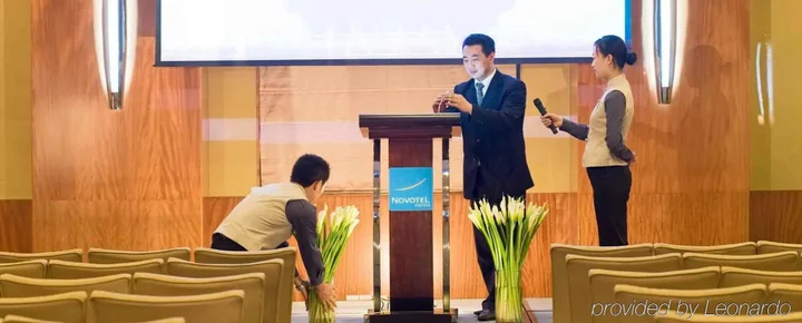 Пекин: Novotel Beijing Sanyuan