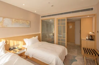 Шанхай: City Hotel Shanghai