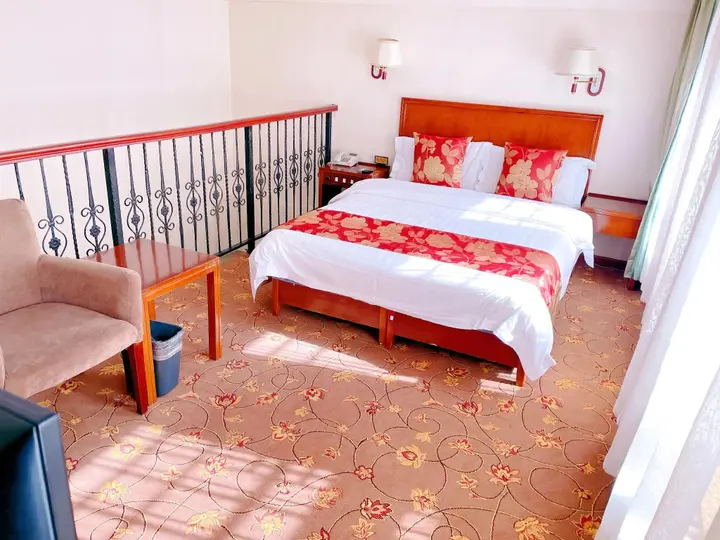 Пекин: King Parkview Hotel