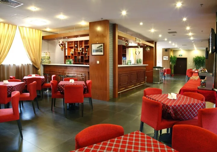Пекин: King Parkview Hotel