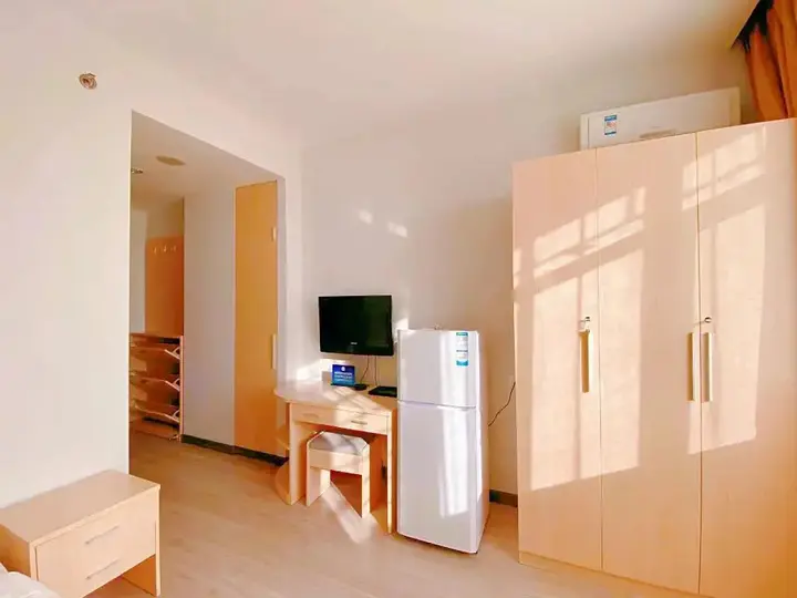 Пекин: King Parkview Hotel
