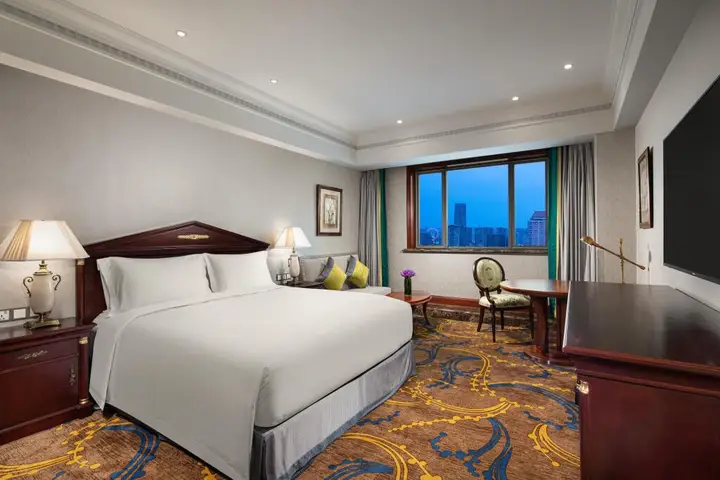 Crowne Plaza Shanghai Nanjing Road by IHG — фото 6