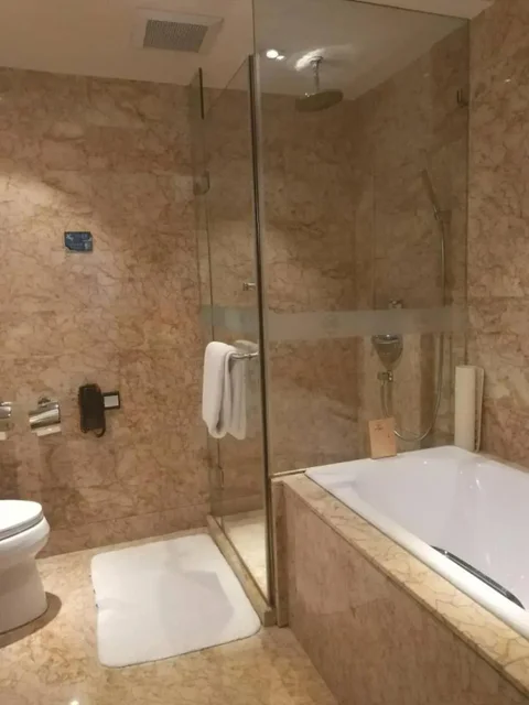 Пекин: Lake View Hotel