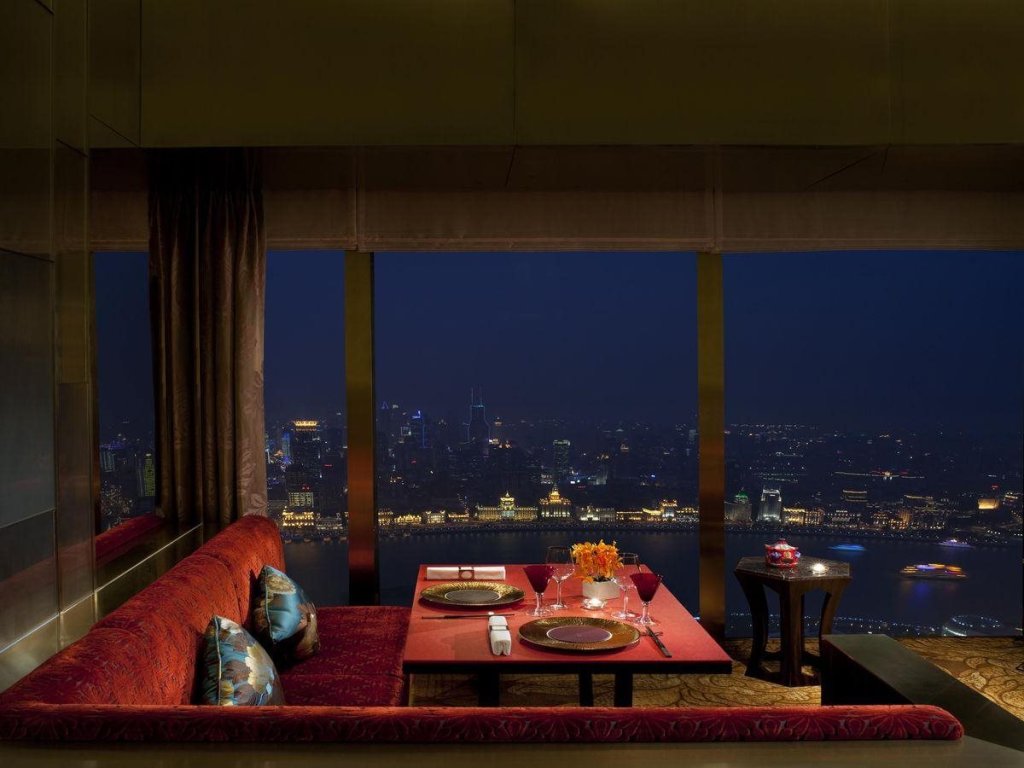 Шанхай: The Ritz-Carlton Shanghai, Pudong