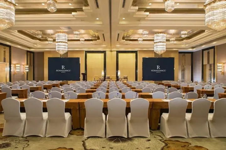 Шанхай: Renaissance Shanghai Pudong Hotel