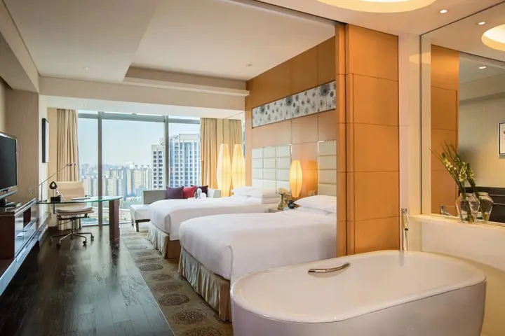 Шанхай: Renaissance Shanghai Putuo Hotel