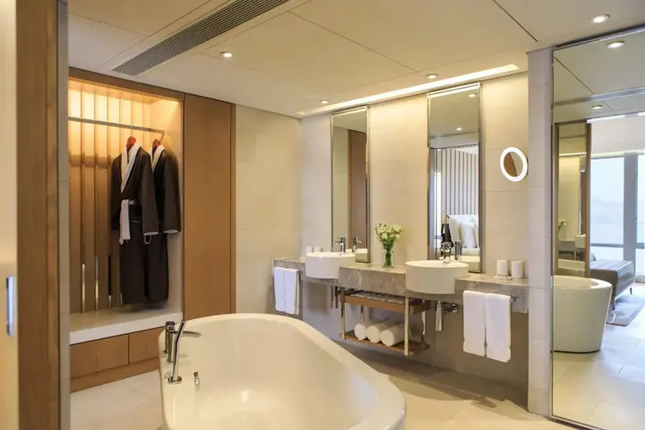 Гонконг: Renaissance Hong Kong Harbour View Hotel