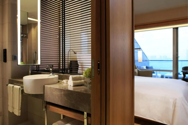 Гонконг: Renaissance Hong Kong Harbour View Hotel