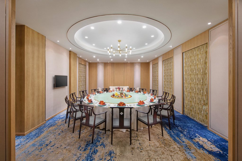 Пекин: Crowne Plaza Beijing Sun Palace by IHG