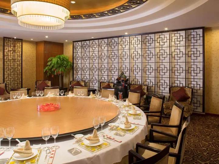 Шанхай: Novotel Shanghai Atlantis
