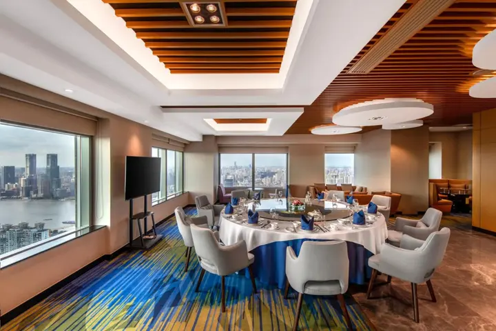 Шанхай: Novotel Shanghai Atlantis