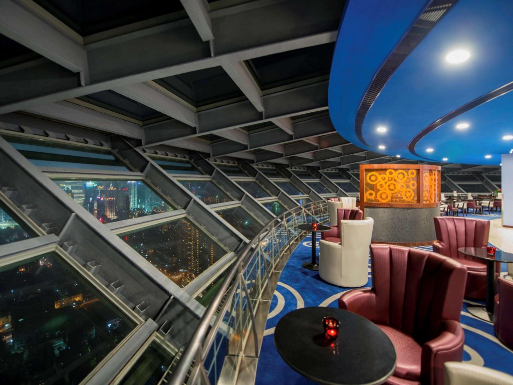 Шанхай: Novotel Shanghai Atlantis