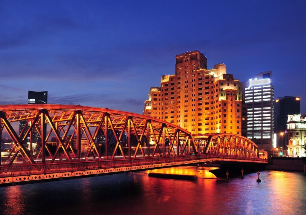 Шанхай: Отель Broadway Mansions Shanghai