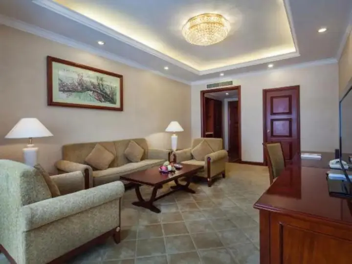 Пекин: XinHai JinJiang Hotel Wangfujing