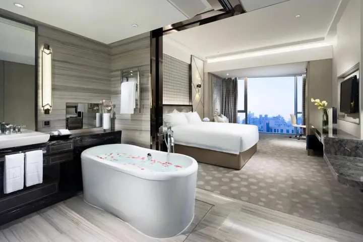 Шанхай: Grand Millennium HongQiao Shanghai