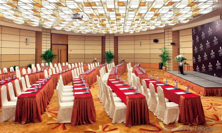 Шанхай: Grand Millennium HongQiao Shanghai