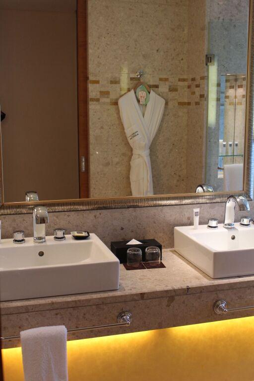 Фошань: Swissotel Foshan