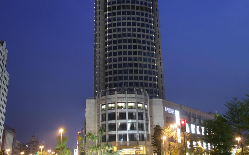 Фошань: Swissotel Foshan