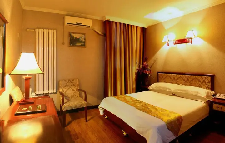 Пекин: Beijing Botaihotel