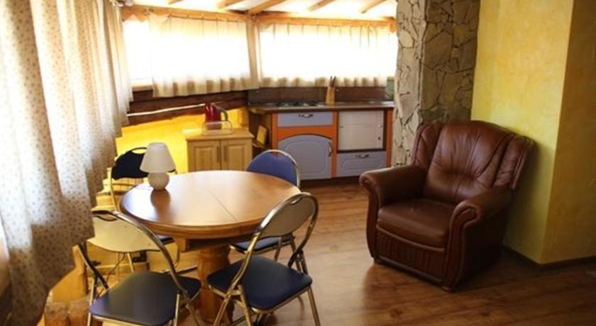 Зеленоградск: Indian House