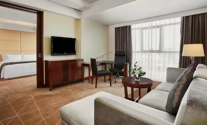 Пекин: Crowne Plaza Beijing International Airport by IHG