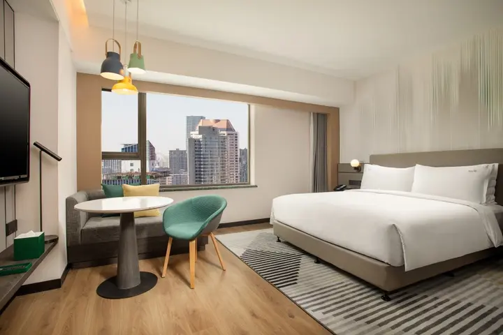 Шанхай: Holiday Inn Shanghai Nanjing Road