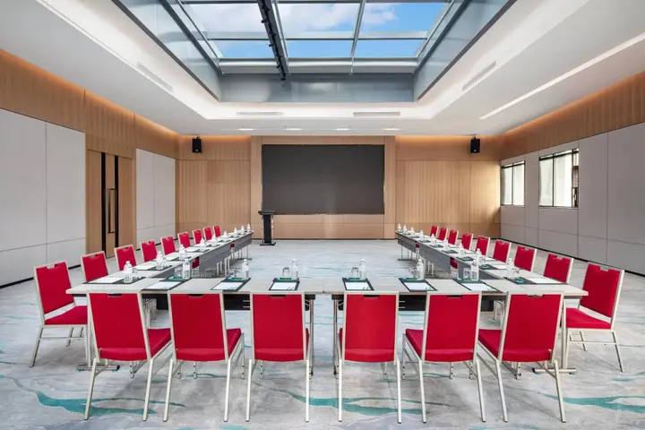 Шанхай: Holiday Inn Shanghai Nanjing Road