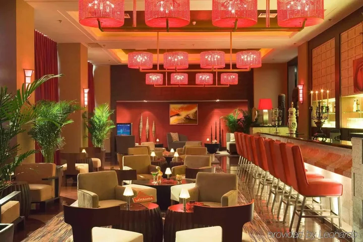 Нанкин: Sofitel Nanjing Zhongshan Golf Suning