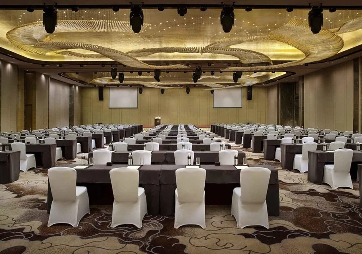 Нанкин: Sofitel Nanjing Zhongshan Golf Suning