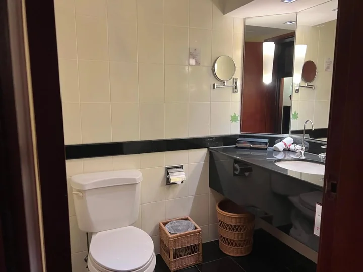 Шанхай: Baolong Hotel Shanghai