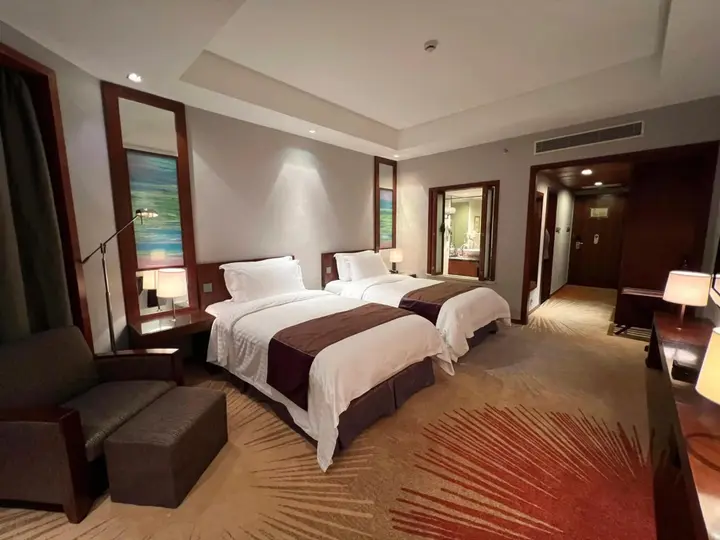 Шанхай: Baolong Hotel Shanghai