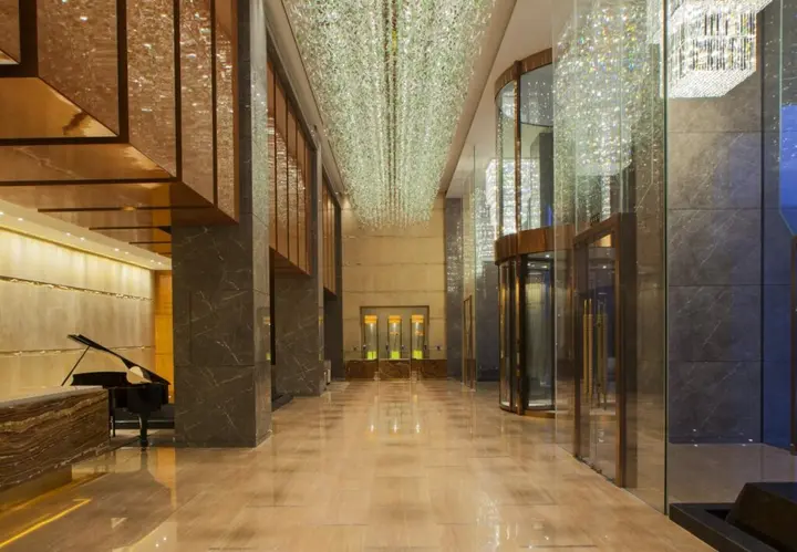 Цзинань: InterContinental Jinan City Center by IHG