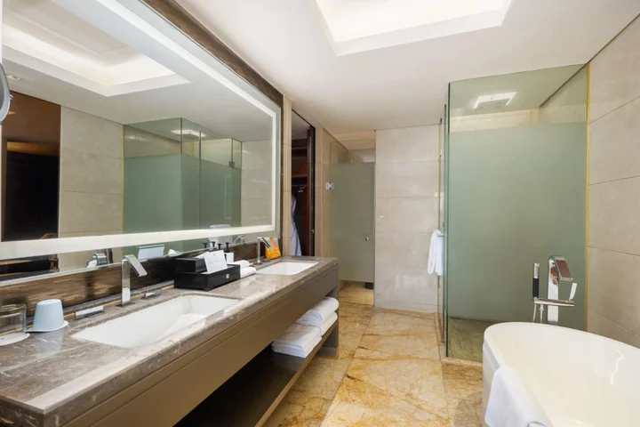 Цзинань: InterContinental Jinan City Center by IHG