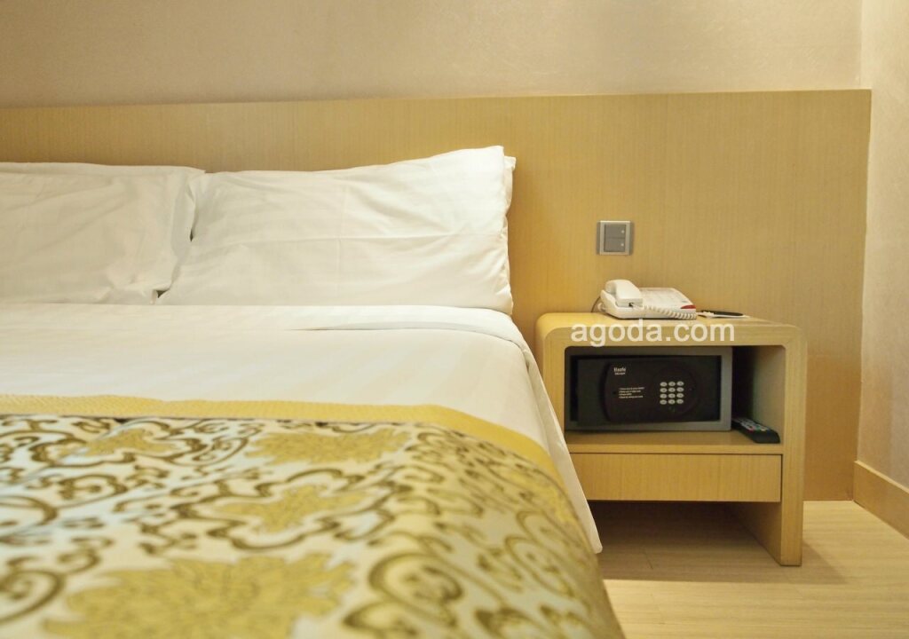 Гонконг: Hotel Benito