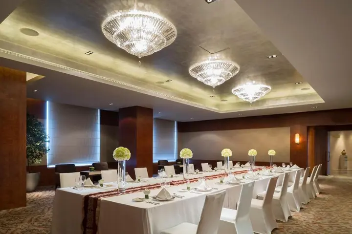 Ухань: Marco Polo Wuhan