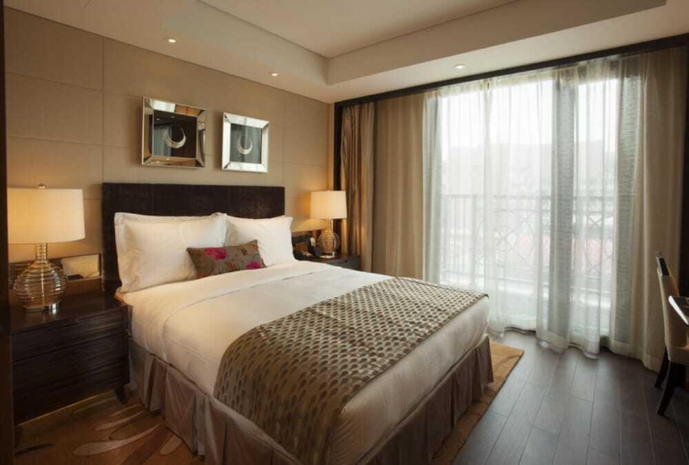 Пекин: Lee Garden Service Apartment